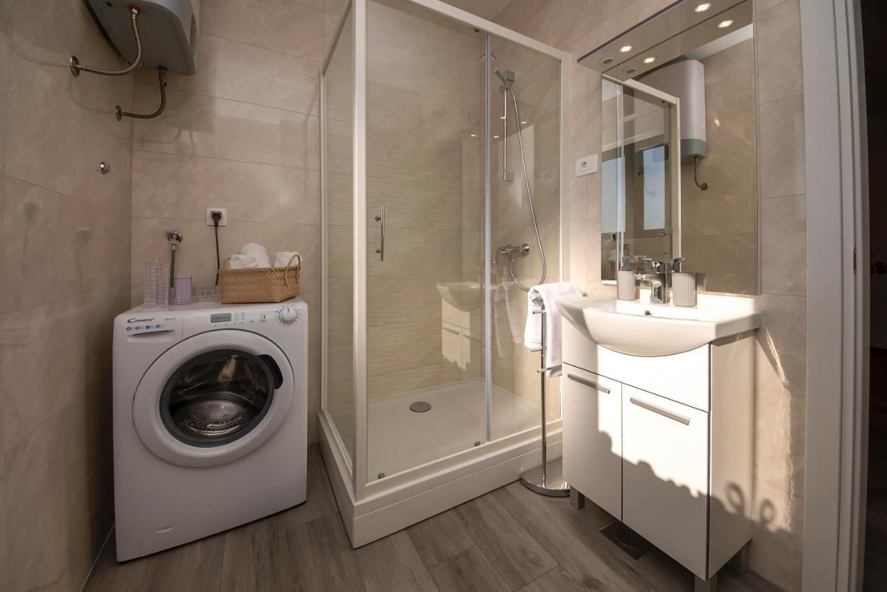 Apartments Suzy Szybenik Zewnętrze zdjęcie