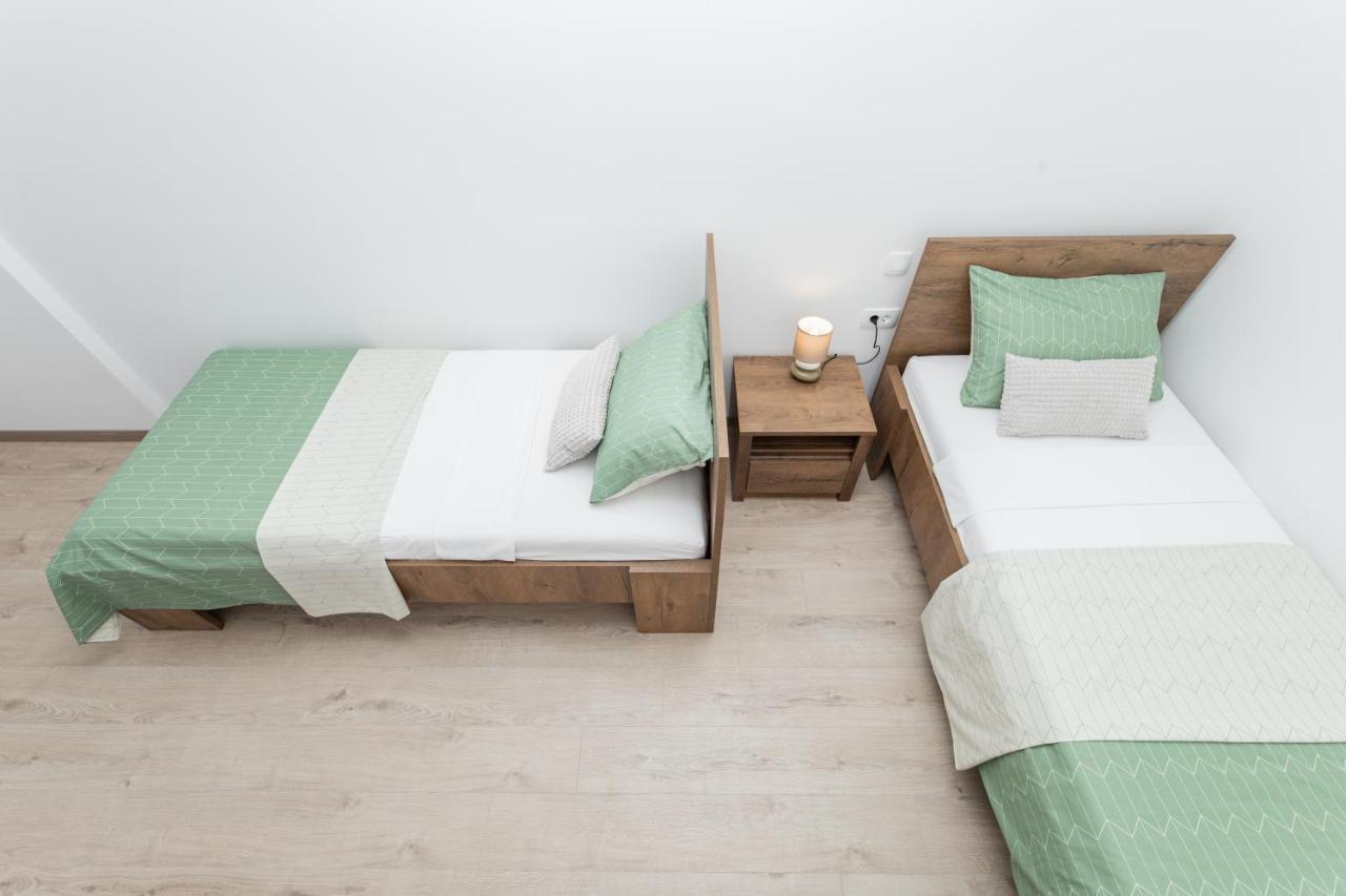Apartments Suzy Szybenik Zewnętrze zdjęcie